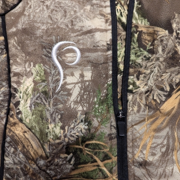 Prois Hunting Apparel Women's Small Realtree Camouflage Fleece Vest Like New - Picture 2 of 8
